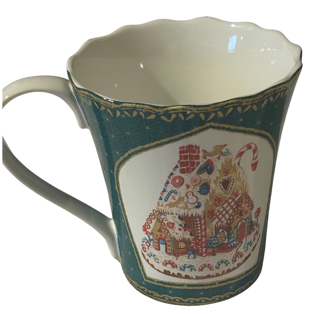 Robert Stanley Christmas Gingerbread House Teal Scalloped Coffee Mug Cup